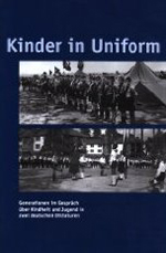 Kinder in Uniform